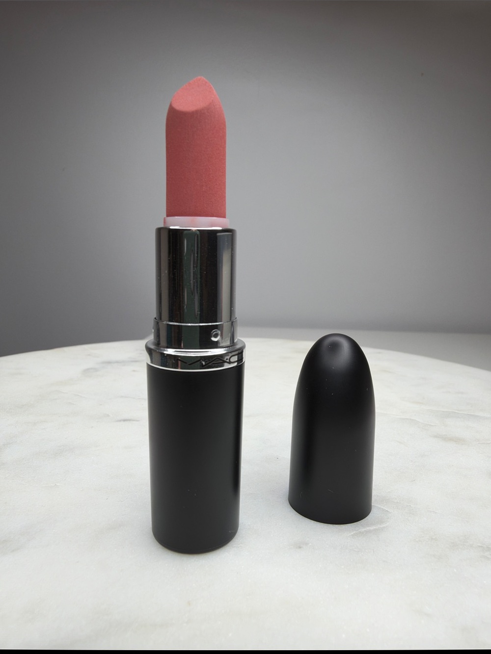 NIB M·A·CXIMAL Silky Matte Lipstick in Velvet Teddy - Picture 2 of 9